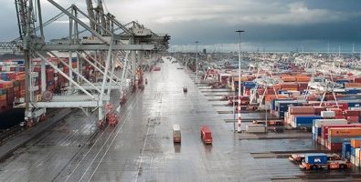 Towards a sustainable port system management