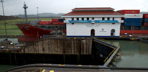 El nuevo canal de Panamá y las ciudades portuarias de su entorno