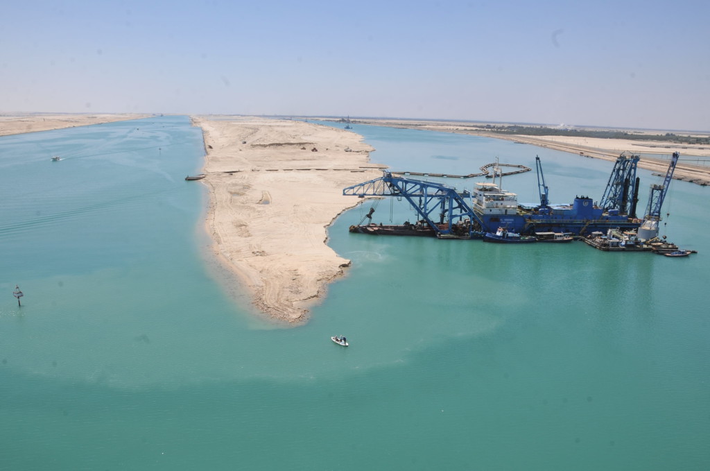 Image 4_Obras en Canal de Suez