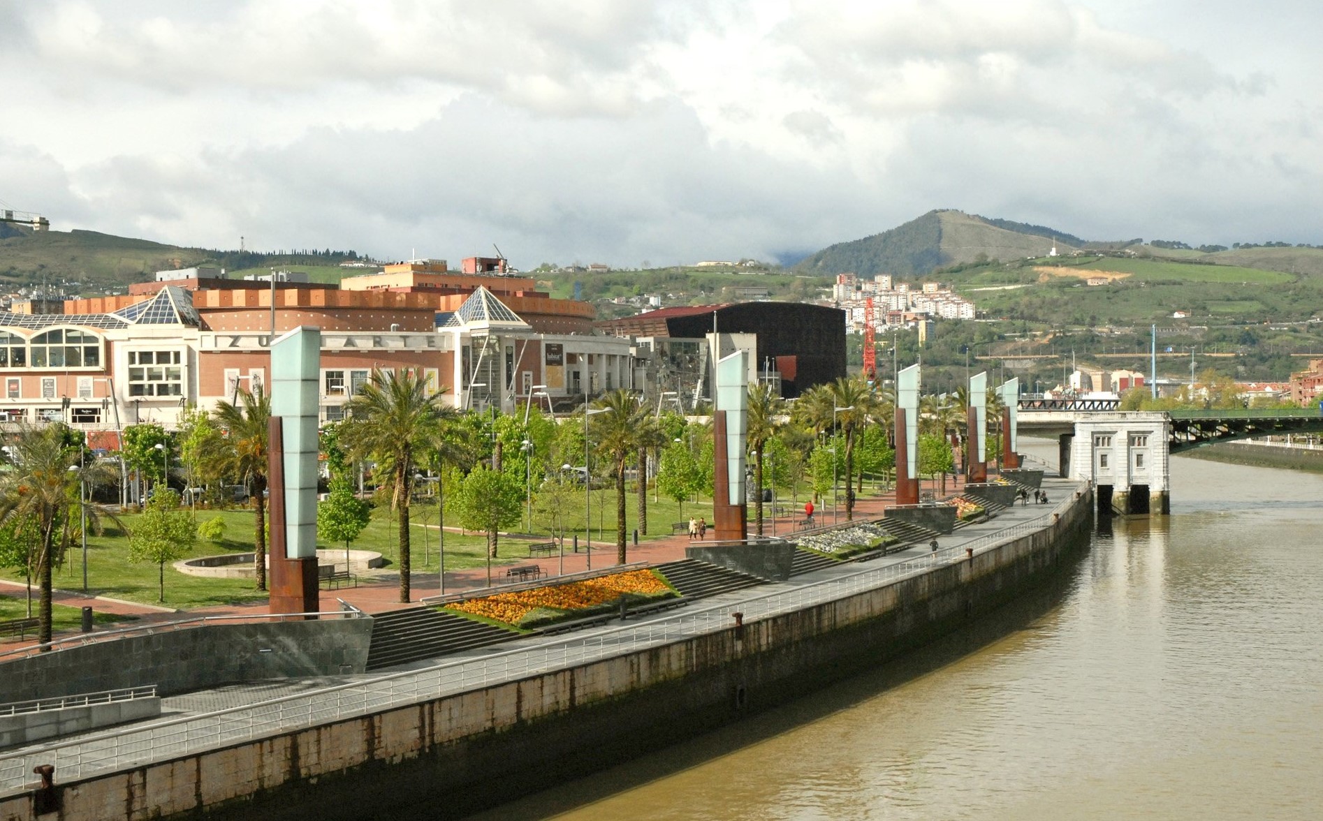 La Ria de Bilbao et le nouveau quartier