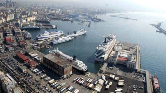 The port as strategic infrastructure for the metropolitan area of Napoli