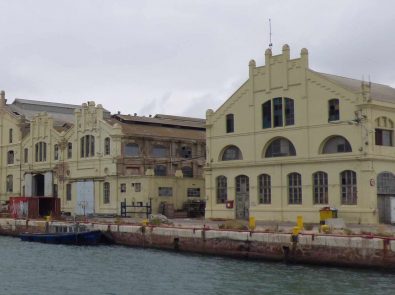 La Unión Naval de Levante. Patrimonio y propuestas para la reconversión industrial en el Puerto de València
