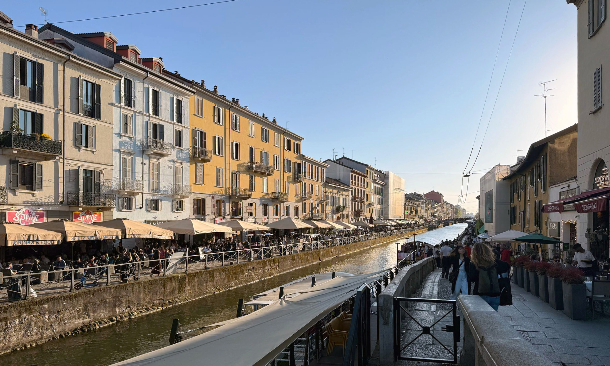 The Flowing City: The Metamorphoses of a Port Without a Sea
