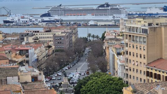 The Third Port Space: Digitalization and Liminality in Mediterranean Cities