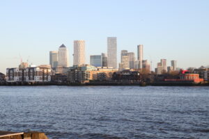 London Docklands: Continuity, Fragmentation, and Selective Conservation in a Post-Maritime Landscape