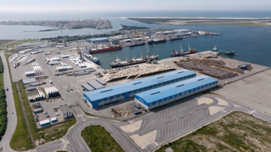 Port of Aveiro: Strategic Infrastructure for Competitiveness, Internationalization and Sustainable Transition of the Regional Economy